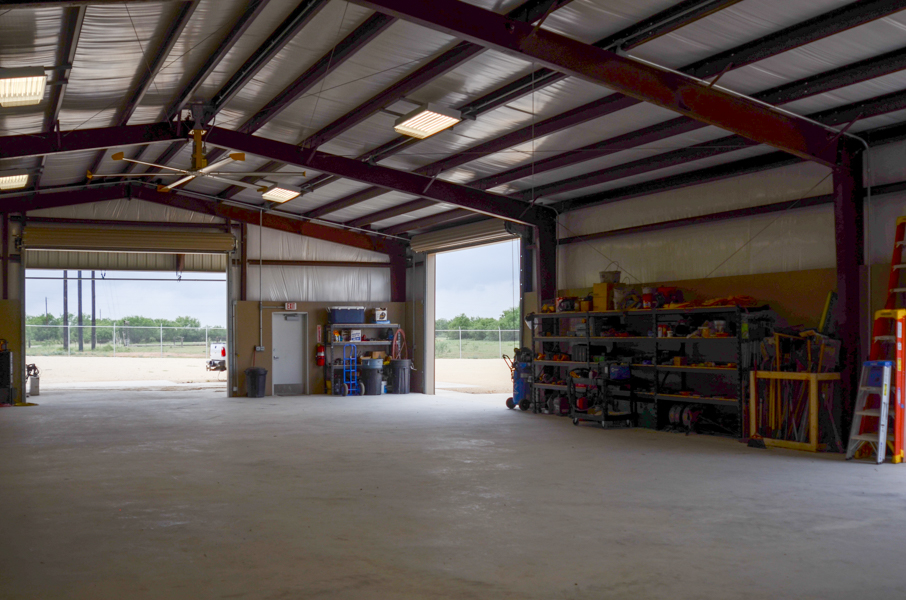 3093 CR 1005 Pearsall Tx 78061 Image 15