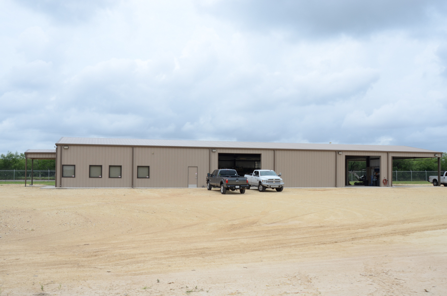 3093 CR 1005 Pearsall Tx 78061 Image 7